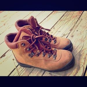 Merrell Classic hiking boots